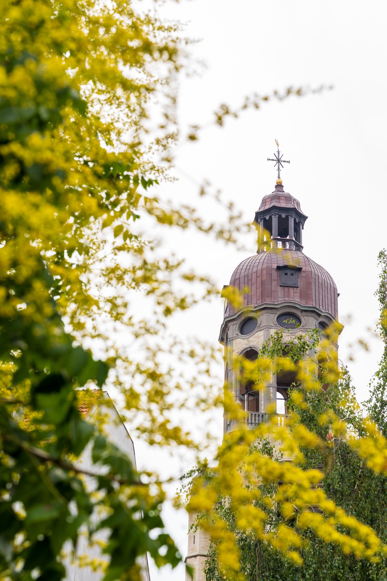 Expats coaching in Antwerp historic centre - St. Andrew’s Church in the historic city centre of Antwerp